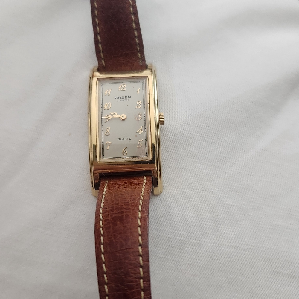 VTG GRUEN CURVEX / SUPER RARE / CREAM DIAL / QUARTZ - Picture 6 of 11